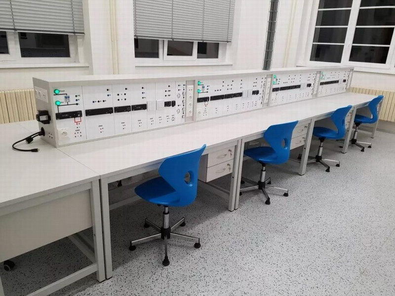 9_resize.jpg 9_resize.jpg